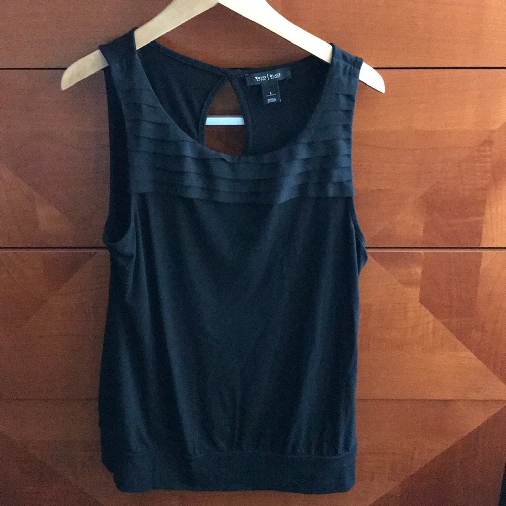 Black White House black market large tank top